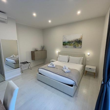 Quintus Luxury Suites Roma Exterior foto