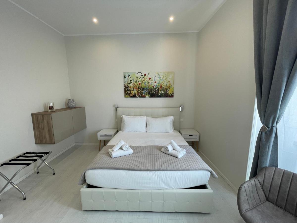Quintus Luxury Suites Roma Exterior foto